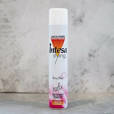 Intesa Shiny Effect lak na vlasy s leskom silne tužiaci 500 ml