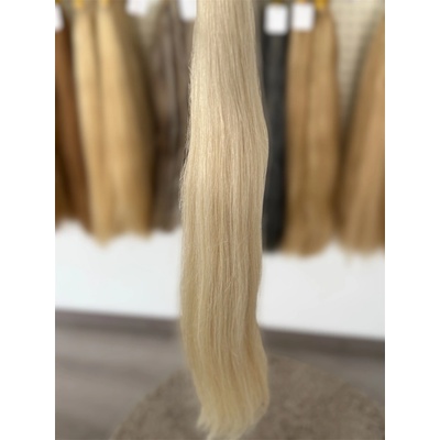 Blond vlasy do sivá nespracované rovné 100g Dĺžka: 60 cm, Typ ukončenia: bez ukončenia, štruktúra: rovné