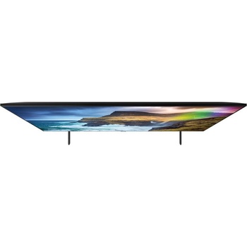 Samsung QE82Q70R