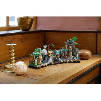 Image 1 of LEGO® Indiana Jones - Temple of the Golden Idol (77015)