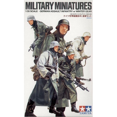 Tamiya German Assault Infantry with Winter Gear 1:35