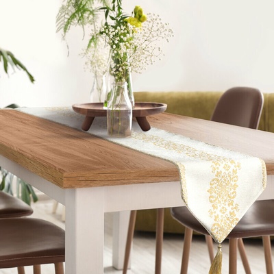 Takoy Behúň na stôl biely 30x120 cm MAJORKA v glamour štýle zdobený zlatým ornamentom a strapcami-HF-460271 | 30 x 120 cm