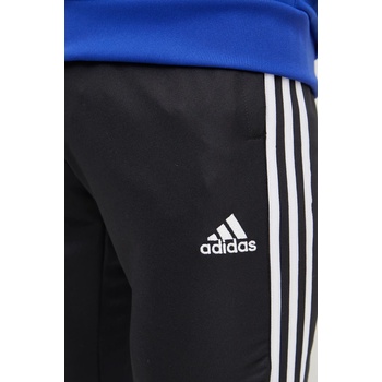 adidas Анцуг adidas Essentials (IY6669)