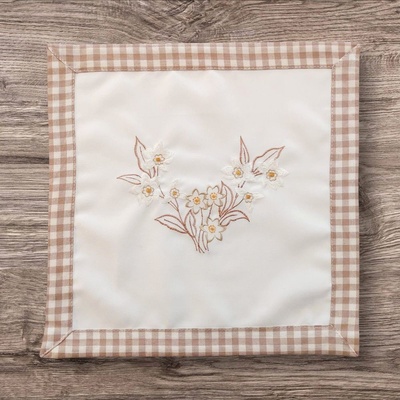 Raebel Biely obrus Vyšívaný 345 krémová Polyester 35x35cm