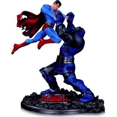 DC Direct Статуетка DC Direct DC Comics: Superman - Superman vs Darkseid (3rd Edition), 18 cm (DCCNOV190575)