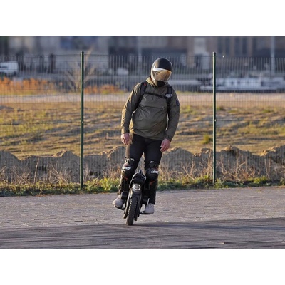 Lekce jízdy na elektrické jednokolce