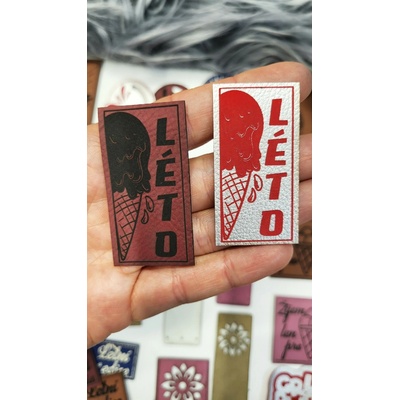 Koženkový štítok LÉTO Materiál/farba: LASER Mint/čierna