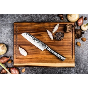 Forged Кухненски нож Forged - Ръчна изработка - японска стомана 440С - Холандия - Серия Intense - Santoku 18см