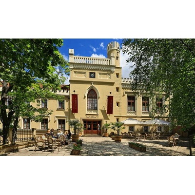 Zámecké 3-chodové menu a privátní odpočinek pro 2 osoby