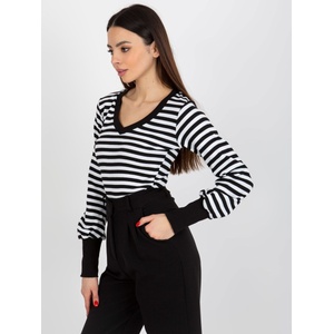 BFG Дамска блуза модел 8612.03 Basic Feel Good цвят бял