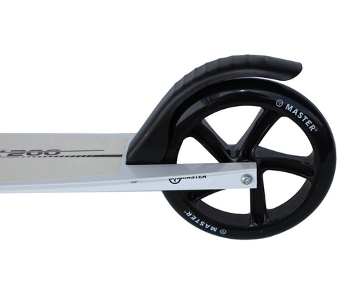 Master Cruiser bílá