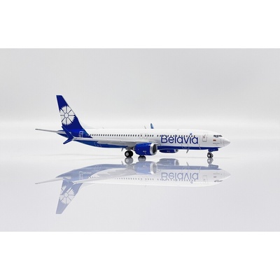 JC Wings B737 MAX 8 Belavia 2020s Colors 1:400