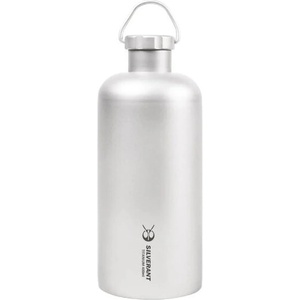 SilverAnt Titánová fľaša s pútkom na viečku 400 ml (SATILA400PT)