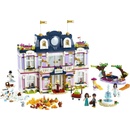 LEGO® Friends 41684 Hotel v městečku Heartlake