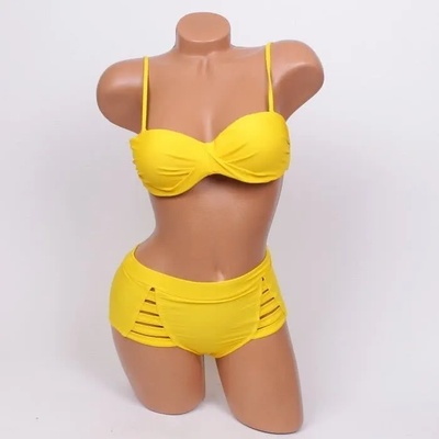 Свеж бански в жълто - чашка В