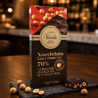 Venchi Nocciolata Fondente 70% s celými lieskovými orechmi 95 g