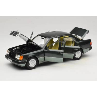 Mercedes-Benz 230E W124 1990 1:18 - NOREV