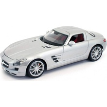 Maisto Mercedes Benz SLS AMG stříbrná 1:18
