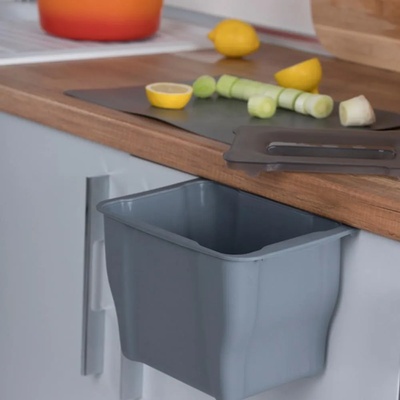 Pelikan 5 л. кошче за закачане на кухненска вратичка с капак Pelikan модел Joker (31110)