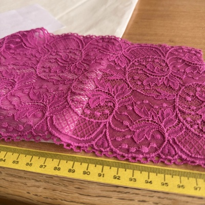Magenta pružná krajka Tylex 16 cm