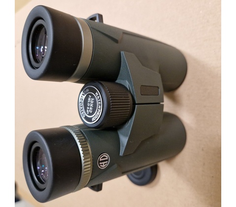 TS Optics ADVENTURE 10x42 PC