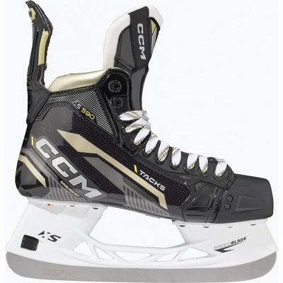 CCM Tacks AS-590 Senior