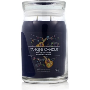 Yankee Candle Signature Praline & Birch Ароматна свещ 567 g тип Twilight Tunes