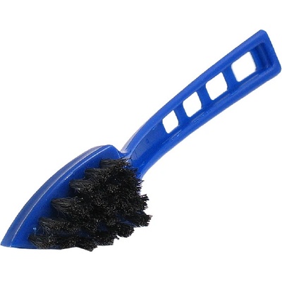 Cedric Mazačka na topánky