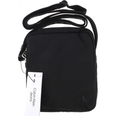 Calvin Klein pánský černý crossover K50K511780-BEH-618