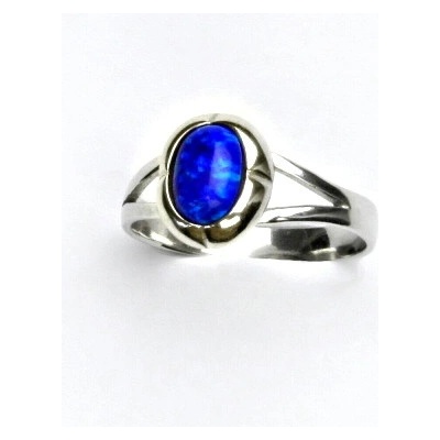 Čištín Zlatý prsten bílé i žluté zlato tmavě modrý syntetický opál T 1374