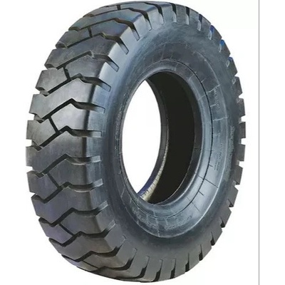 Altura Eleveta 800 28x9-15 155A6 TT