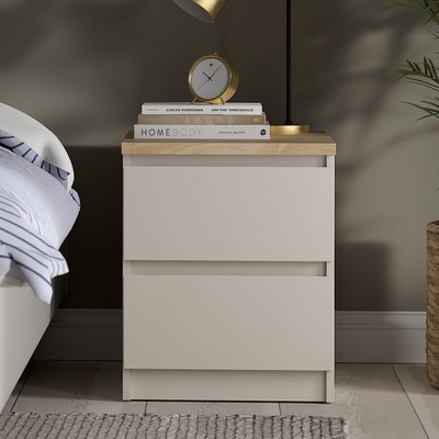 Нощно шкафче Naia с 2 чекмедже Кашмир и Jackson Hickory