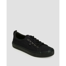 Cariuma OCA Low All Black Canvas Sneaker