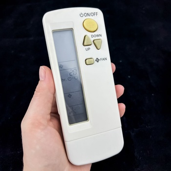 съвместим Daikin brc4c151, fxaq20a, fxaq20auv1b, fxaq25auv1b, fxaq32auv1b, fxaq40auv1b - заместител дистанционно управление (brc4c151, fxaq20a, fxaq20auv1b, fxaq25auv1b, fxaq32auv1b, fxaq40auv1b)