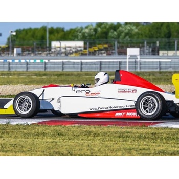 Jazda na formule ADAC MASTERS