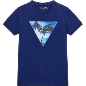 GUESS Тениска в мастилено синьо с триъгълно лого с палми и надпис холограма Guess за момче