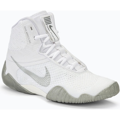 Nike Tawa