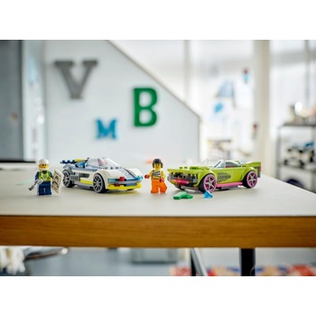 Image 1 of LEGO® City - Police Car and Muscle Car Chase (60415)