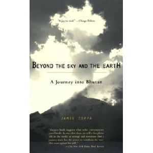 Beyond the Sky and the Earth (ISBN: 9781573228152)