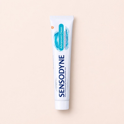 Sensodyne Advanced Clean 75 ml
