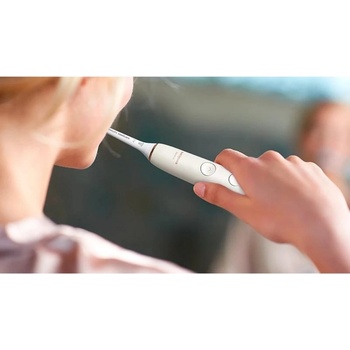 Image 1 of Philips Sonicare Diamond Clean 9000 (HX9914/69)