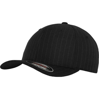 Urban Classics Шапка с козирка в черно Flexfit PinstripeUB-6195P-00050 - Черен, размер L/XL