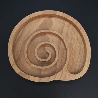 Amadea Dřevěná miska ve tvaru ulity masivní dřevo 22,5 x 20,5 x 2 cm