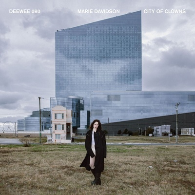 Marie Davidson - City Of Clowns (White Coloured) (LP) (5056556148760)