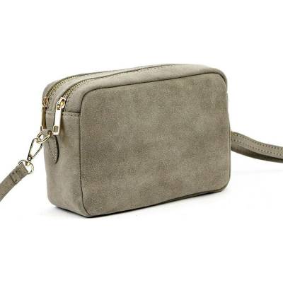 Světlá dvouzipová crossbody kabelka z broušené kůže