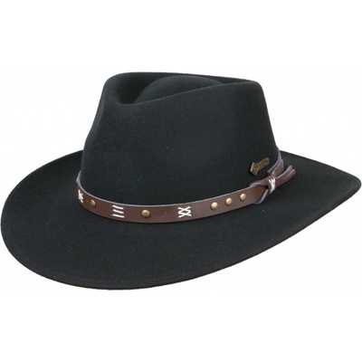 Scippis Emerald čierny