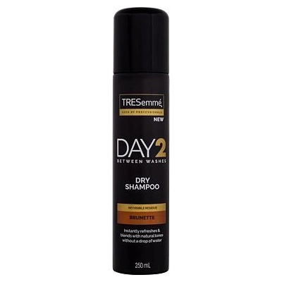 TRESemmé Day 2 Brunette suchý šampón pre hnedé odtiene vlasov 250 ml