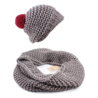Дамски комплект плетен кръгъл шал и шапка Raffaello Bettini RB SC 014/2622E&011/1320, Бежов