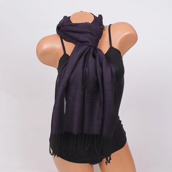 Image 1 of Дамски шал в тъмнолилаво с ресни