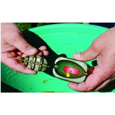 CARP METHOD FEEDER FORMIČKA - CLAY